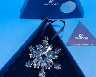 $90 	
#89 Swaroski Christmas crystal Snowflake 2004		