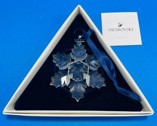 $175 	
#90 Swaroski Christmas crystal Snowflake 1995	