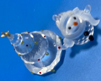 $80 	
#95 Swaroski Christmas tree and snow man	