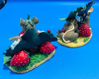 #110 - $26 - Charming Tails mouse set of 2 