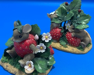 #110 - $26 - Charming Tails mouse set of 2 