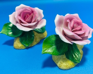 #114 - $40 - Set of 5 Andrea flowers 