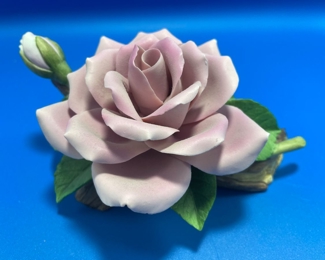 #114 - $40 - Set of 5 Andrea flowers 