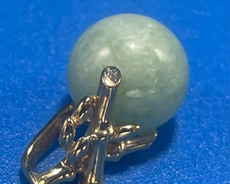 #98 - $80 Marked Hong kong 14kt gold & jade pendant 