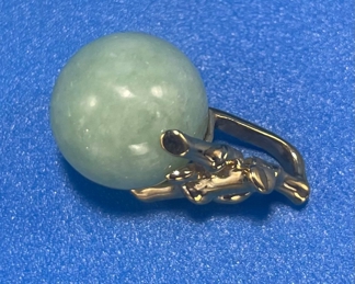 #98 - $80 Marked Hong kong 14kt gold & jade pendant 