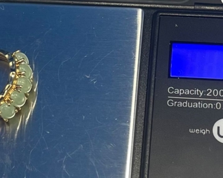 #97 $140 Marked Hong kong 14kt gold ring & jade 