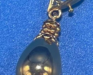 $80 - #100 14kt bead teardrop enhancer pendant 2.89 gr