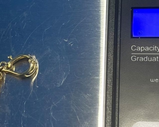 $80 - #100 14kt bead teardrop enhancer pendant 2.89 gr