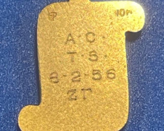 #101 - $80 - 10kt pendant 4.63 grams 