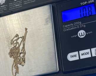 $30 14kt white gold chain 1.08 gr