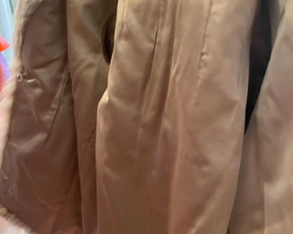 $700 #152 Canadian Lynx Jacket sz 8 