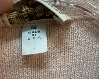 #175 - $50 Vintage St John Marie Gray knit dress sz 12 