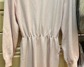 #175 - $50 Vintage St John Marie Gray knit dress sz 12 