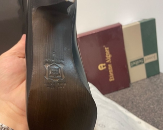 #176 - $48 Charles David vintage boots sz 8 