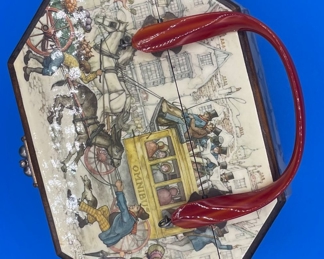 #180 - $50 Vintage Dum Ditty purse winter scene decal 
