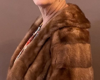 #153 - $200 Vintage brown mink cape 
