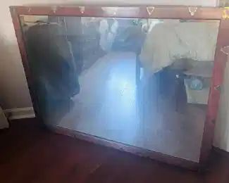 Mirror to queen bedroom set