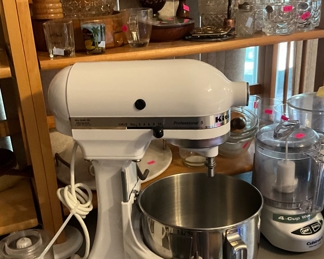 beaverton.moving sale.stand mixer