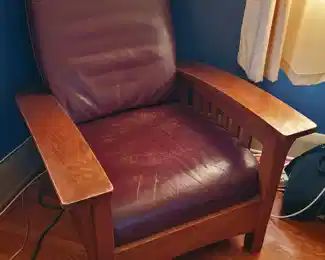 Fine arts and crafts Morris chair