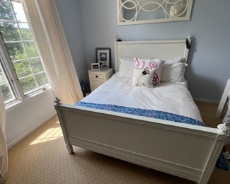 Great guest bedroom or a girls furniture 