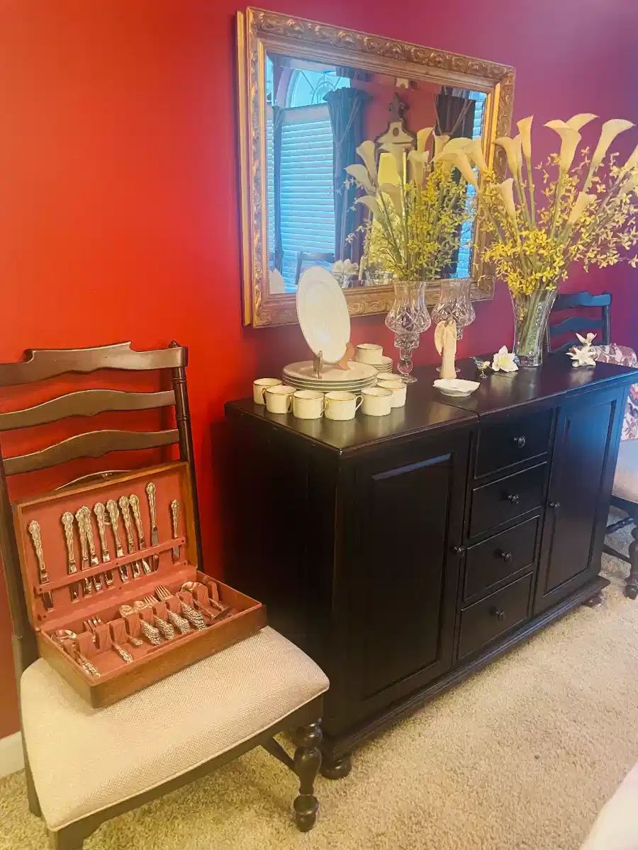 Wuthering Heights Estate Sale in Texarkana, AR starts on 8/18/2023