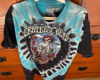 Liquid Blue Grateful Dead XL t-shirt