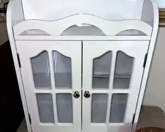 wood and glass display case,