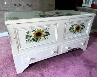 hand painted hinge top bench,