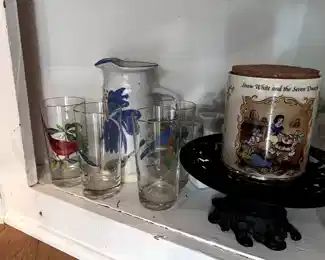 pitcher, bird drinking glasses