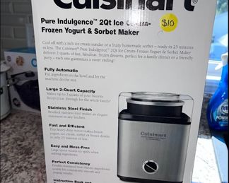 frozen yogurt and sorbet maker,