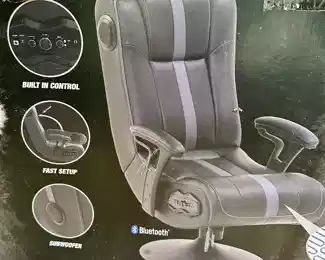 Gaming Chair with Blue Tooth
Never Used