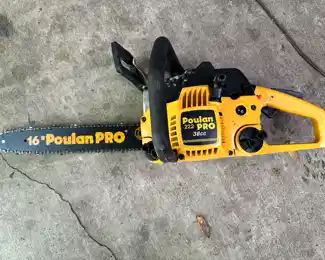 Like new Poulan 26” chainsaw 