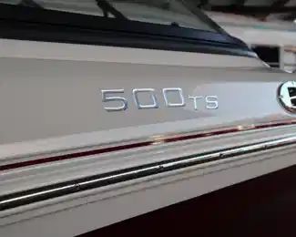 19’ 10” Bowrider 