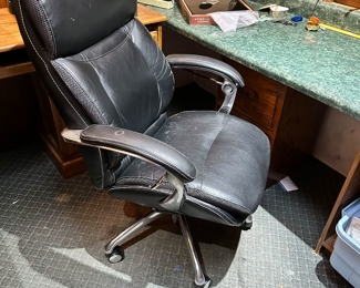 Deluxe Office Chair