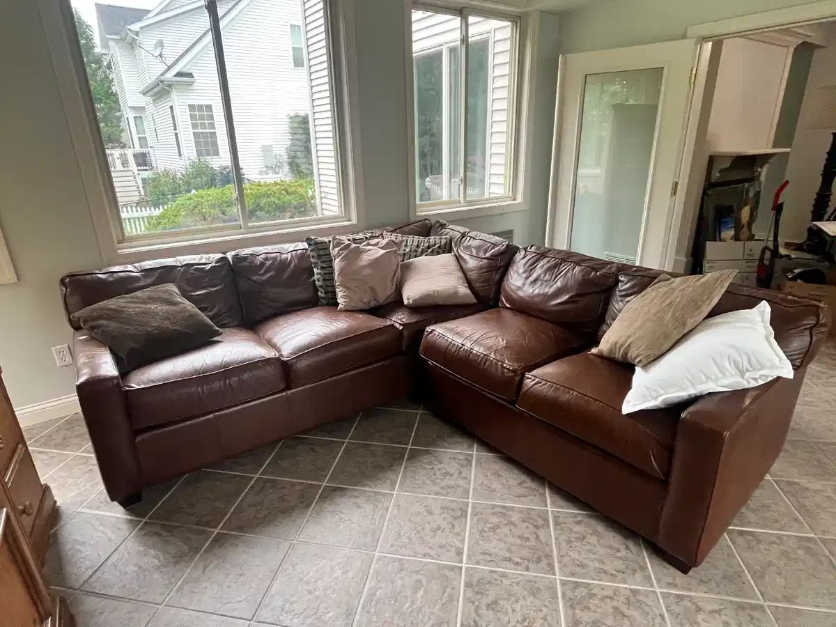 Caring Transitions of Valparaiso Estate Sale... starts on 8/18/2023