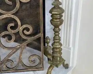 $220 USD Very Large Solid Brass Georgian Style Pair Andirons CD131-19 Description: Very large gilt solid brass Georgian style pair andirons with design details feet and urn finial design top. Each andiron is in great condition. Minor wear. This is for andirons only. Please see our other listing for the fireplace grate.
Condition: Excellent condition.
Dimensions: 23 x 13 x 25"H
Local pick up Leesburg, VA. Contact us for shipper suggestions. https://goodbyhello.com/products/large-andirons-cd131-19?_pos=29&_sid=f12698c32&_ss=r