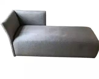 $400 USD Donghia Left Arm Chaise Lt Blue/Grey Upholstered Lounge Chair HR177-24 Description: There's a reason it's called Lounge. This left arm chaise, features a super-deep, low seat and a super-soft back cushion that invite piling on and sinking in. A slim, modern track arm lightens the look and provides maximum sitting space. This piece is perfect for movie nights or binge-watching your favorite series on TV.
Dimensions: 68 x 29 x 28"H Seat=16.5
Condition: Very good condition.
Local pick up Lorton VA. Contact us for shipper suggestions. https://goodbyhello.com/products/chaise-lounge-chair-hr177-24?_pos=23&_sid=9c585b797&_ss=r