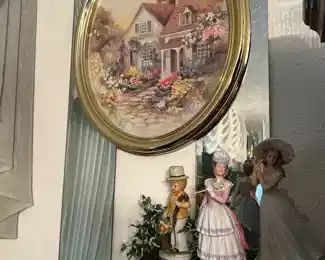 Picture frame, shelf, figurines