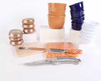 Lot 6156 Misc Kitchen Items Lot