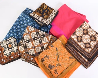 Lot 6157 Assortment Fabric Napkins  Colorful