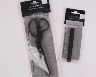 Lot 6146 Gingher Shears  Thread Clips