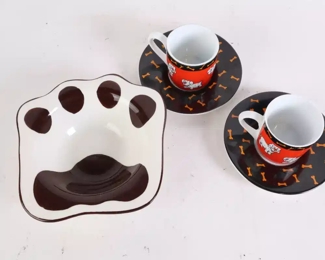 Lot 6129 2 Dog Espresso Cup Sets  Paw Bowl