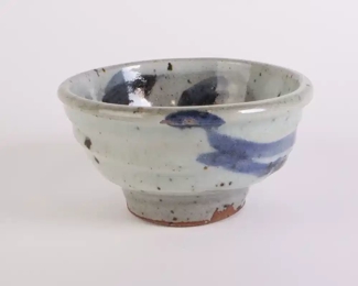 Lot 6103 Footed Pottery Bowl Blue Leaves Gray