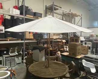 Lot 5802 Williams Sonoma Home Patio Umbrella  Off White