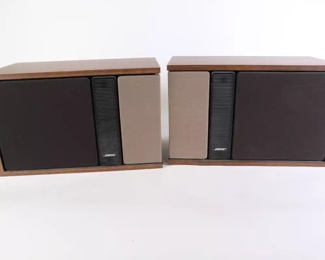 Lot 4144 Pair of Older BOSE 301 Series II Speakers