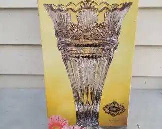 Shannon By Godinger Princess Pattern Tall Centerpiece Vase - 14"