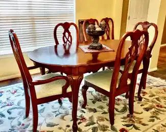 Dining Room Set, 6 Chairs & 1 Leaf