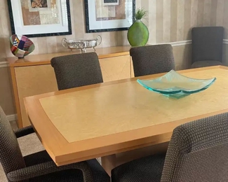 Excelsior Designs Italian Modern Style Dining Table with 2 Captain Chairs and 6 Dining Chairs 