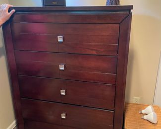 5-Drawer Wood Dresser Tall Chest