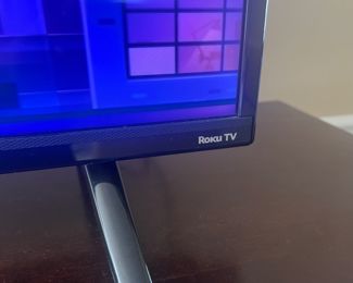 TCL UHD Smart Roku LED TV - Model  TCL Model: 50S425 HDMI - Size 50"